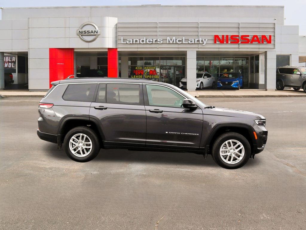 Used 2025 Jeep Grand Cherokee L Laredo SUV