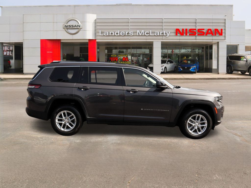 Used 2022 Jeep Grand Cherokee L Laredo with VIN 1C4RJKAG9N8543139 for sale in Huntsville, AL