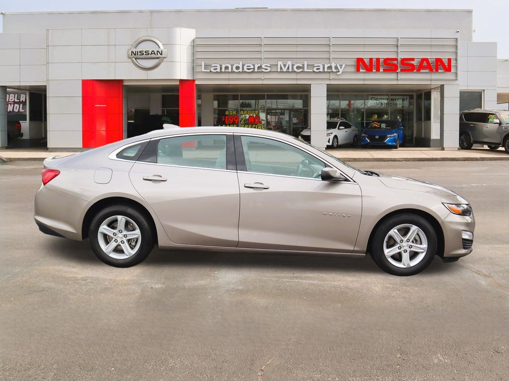 Used 2024 Chevrolet Malibu LT Sedan