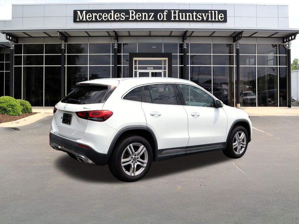 2021 Mercedes Benz GLA 250 4MATIC photo 3