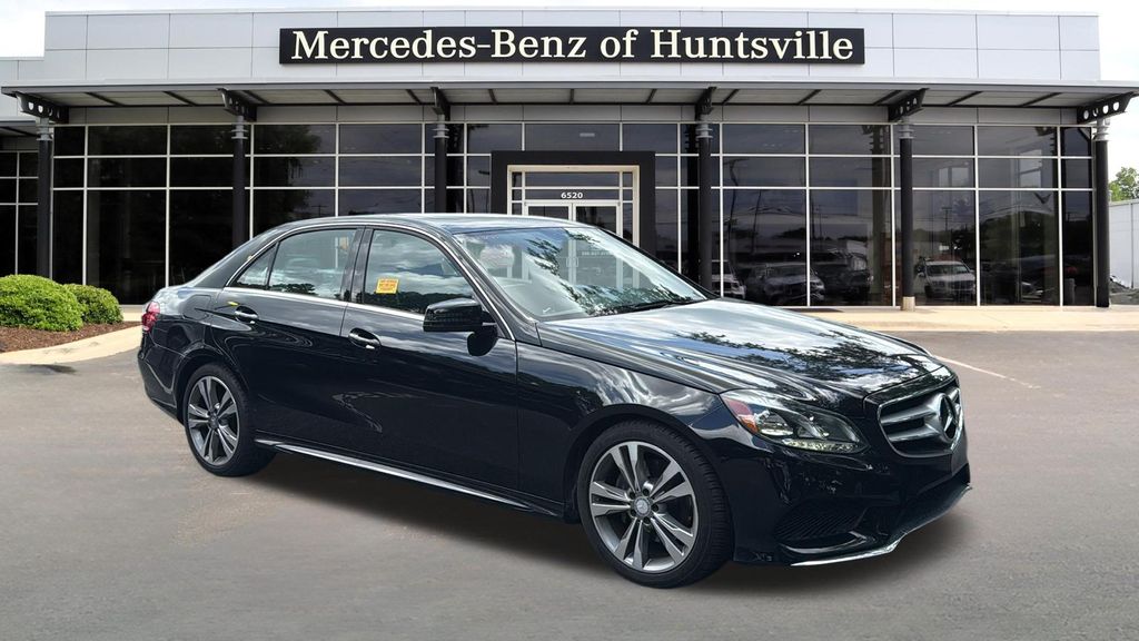 2014 Mercedes-Benz E-Class's photo