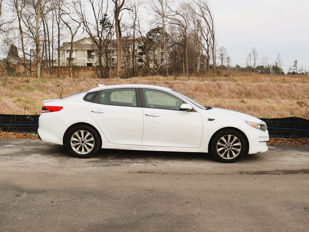 Used 2018 Kia Optima LX Sedan