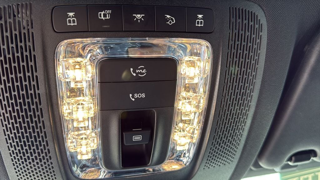 2024 Mercedes-Benz GLS Base - Photo 38