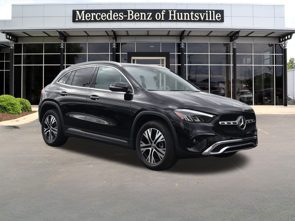 2025 Mercedes-Benz GLA GLA250's photo