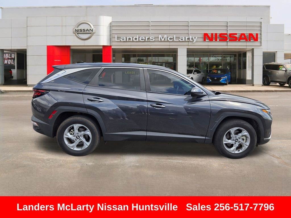 Used 2024 Hyundai Tucson SE SUV