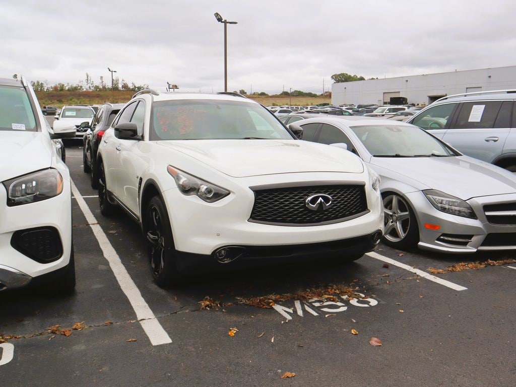 Used 2017 INFINITI QX70 Base SUV