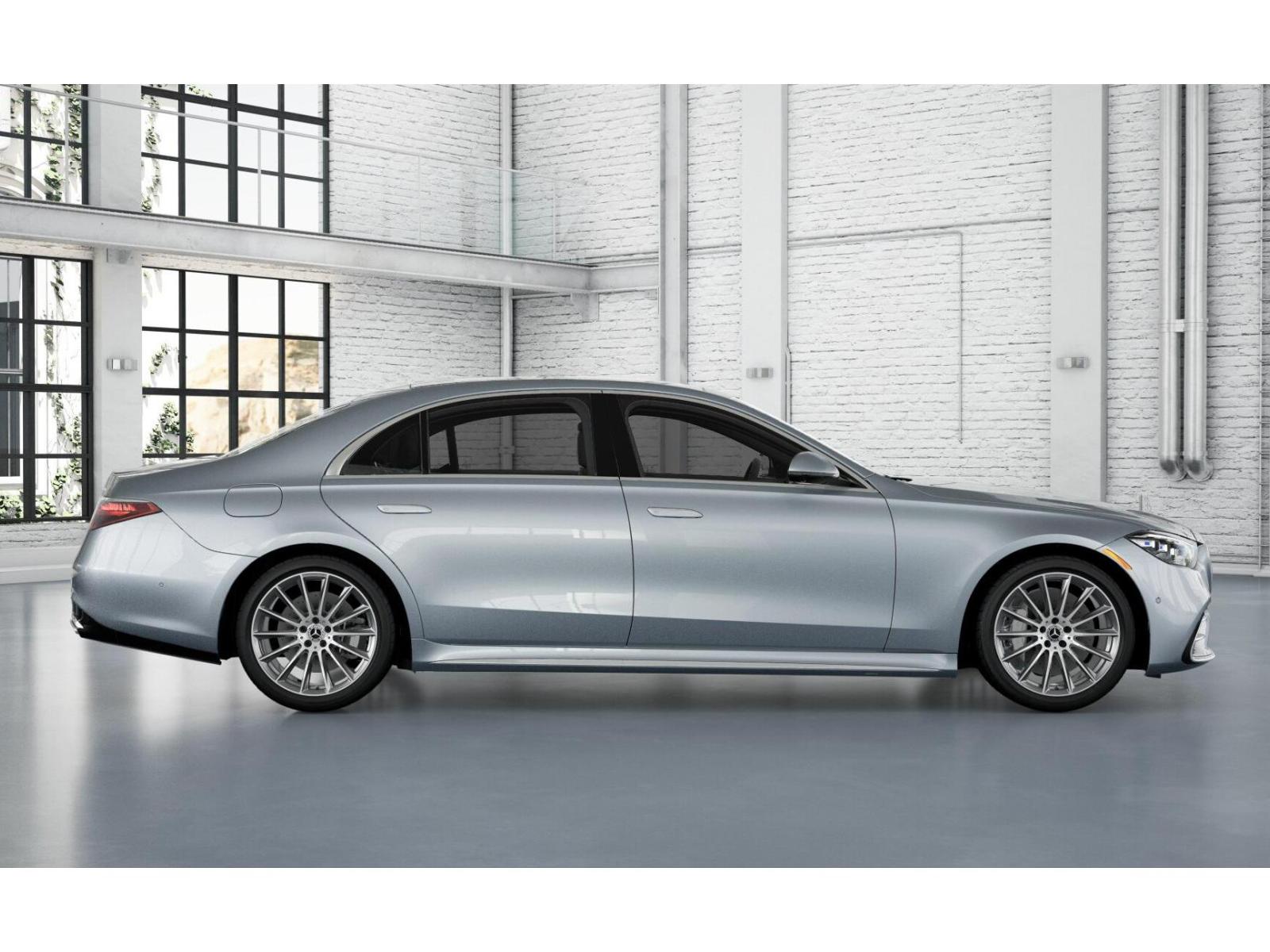 2026 Mercedes Benz S 580 4MATIC photo 2