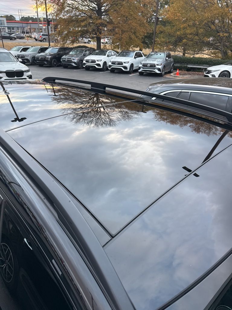 2025 Mercedes Benz GLS AMG 63 photo 4