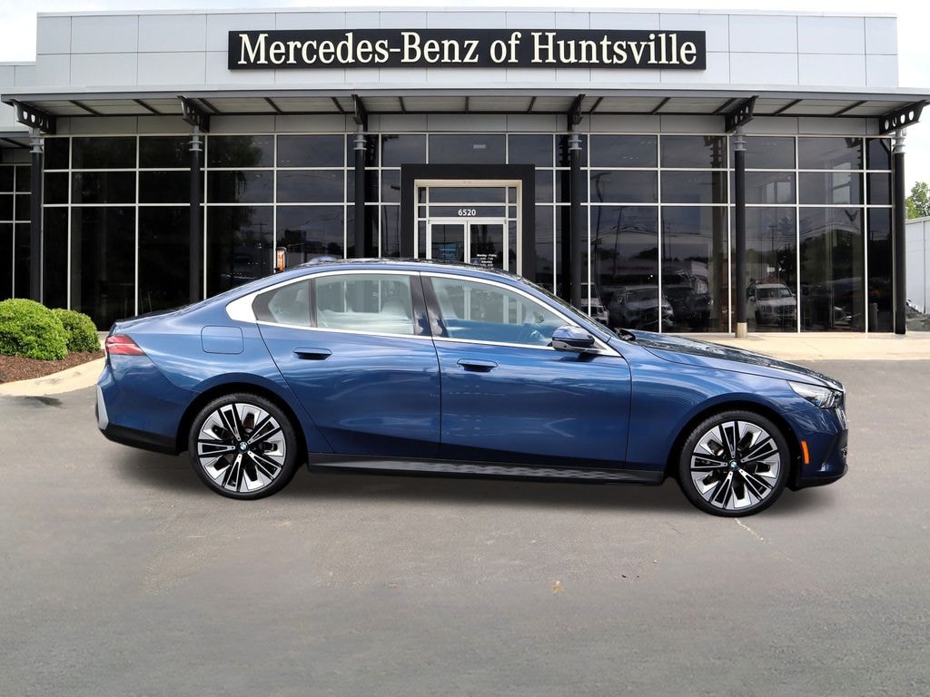 Used 2024 BMW 5 Series 530i Sedan