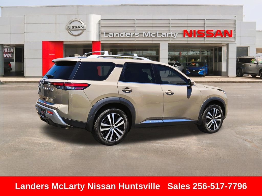 Used 2023 Nissan Pathfinder Platinum SUV