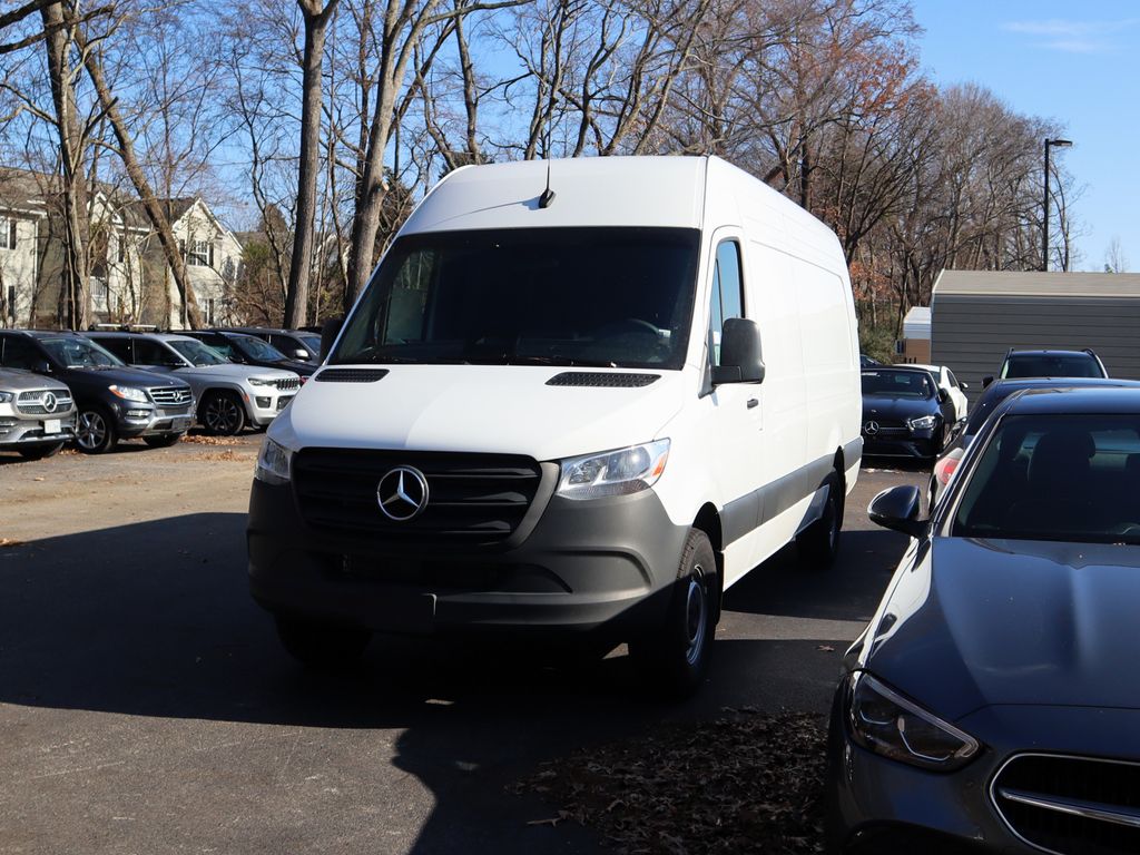 2025 Mercedes-Benz Sprinter Cargo Van Base's photo