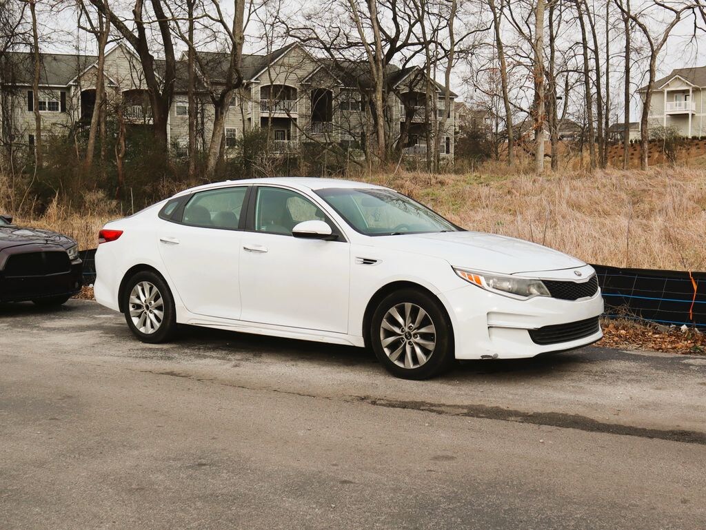Used 2018 Kia Optima LX Sedan
