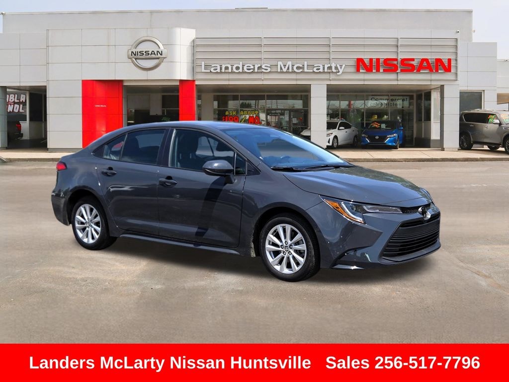 Used 2025 Toyota Corolla LE Sedan