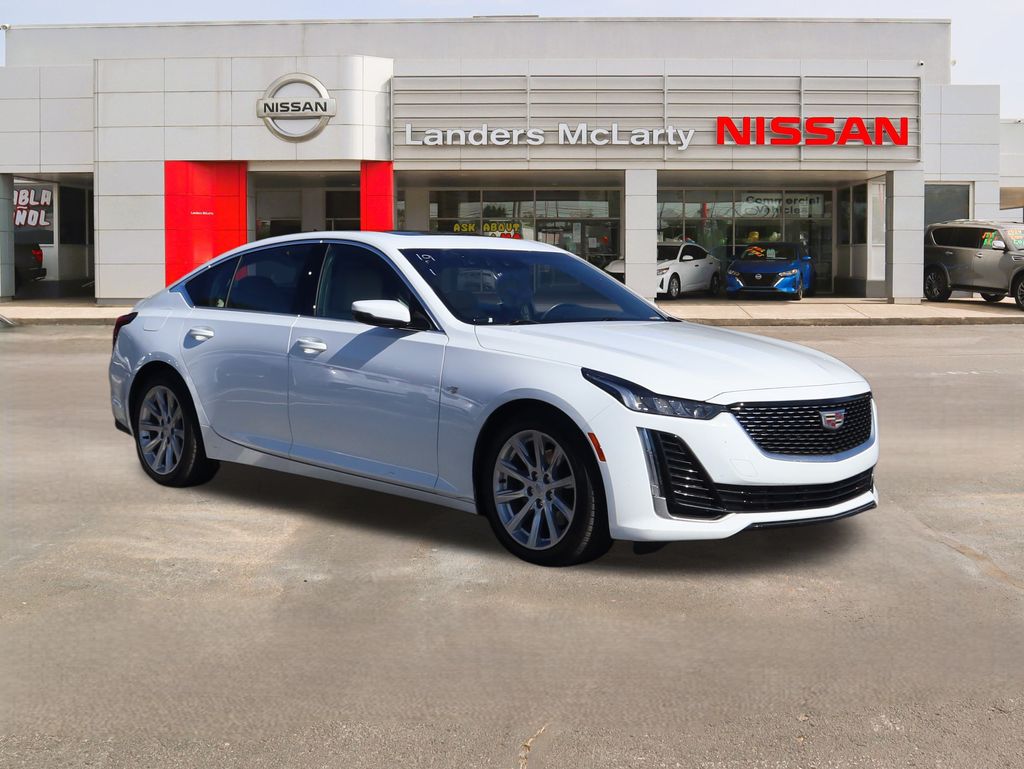 2023 Cadillac CT5 Luxury