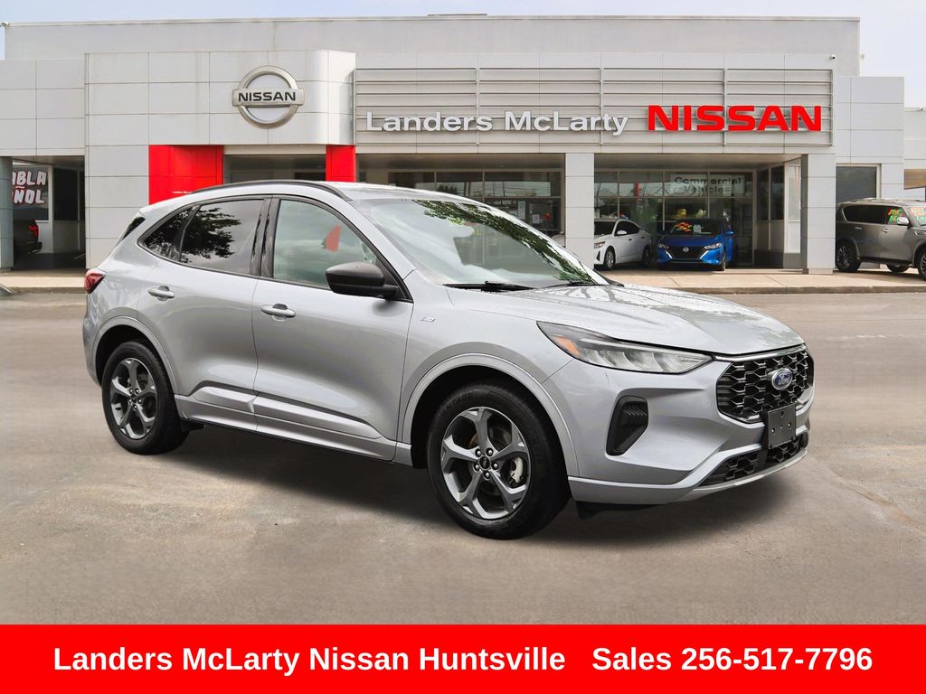 2024 Ford Escape ST-Line FWD's photo