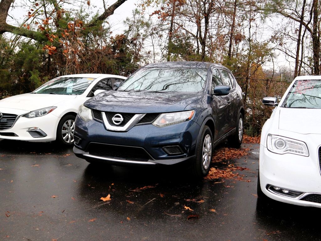 Used 2016 Nissan Rogue S SUV