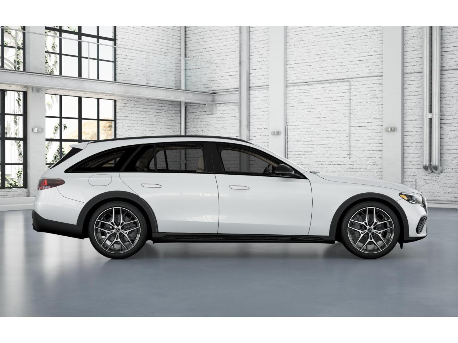 2025 Mercedes Benz E 450 Wagon photo 2