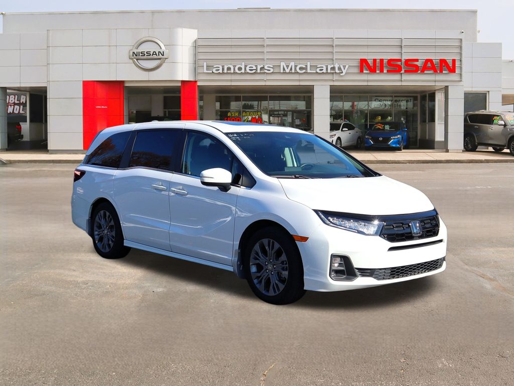 2025 Honda Odyssey Touring's photo