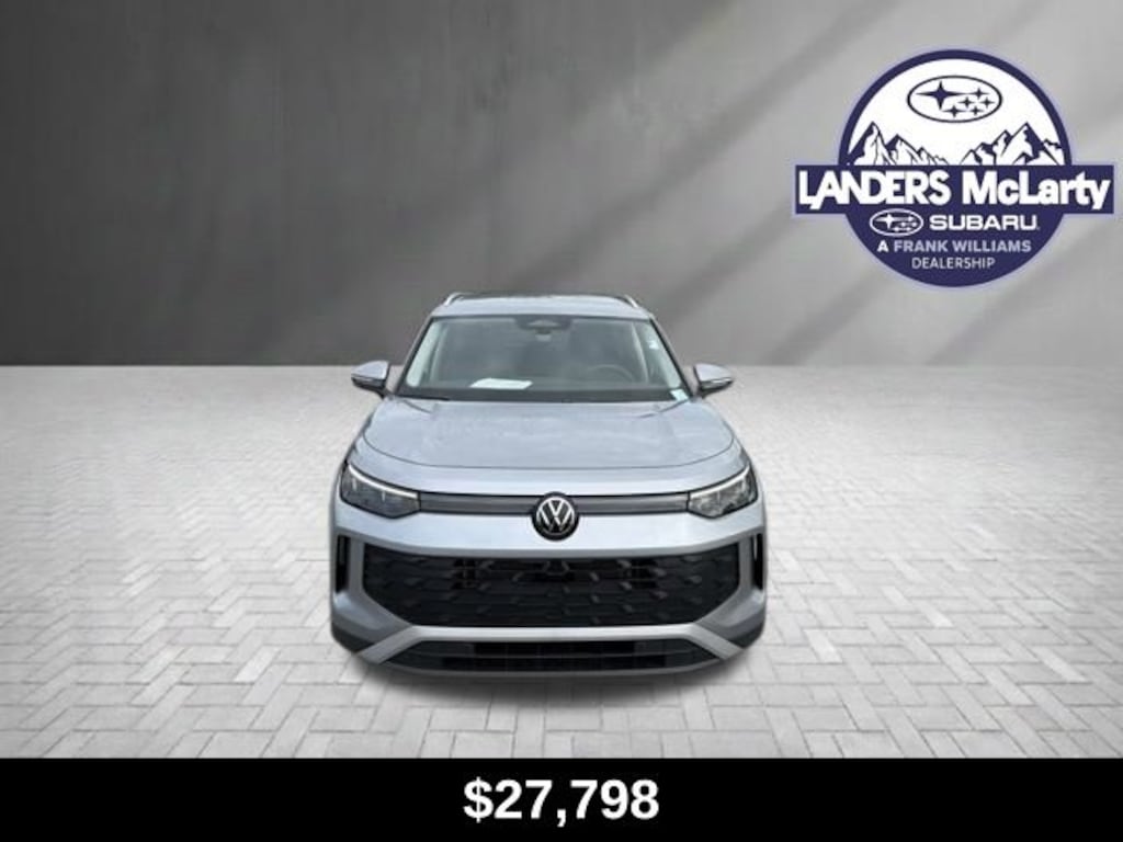 Used 2025 Volkswagen Tiguan 2.0T SE SUV