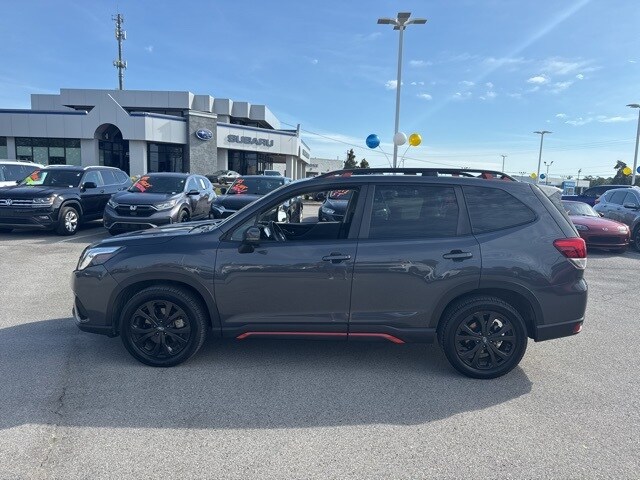 2022 Subaru Forester Sport photo 2