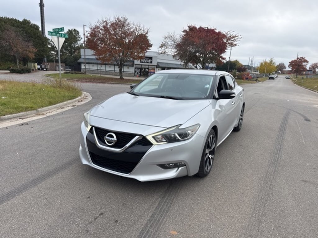Used 2018 Nissan Maxima 3.5 SV Sedan