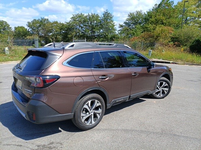 2022 Subaru Outback Touring XT photo 4