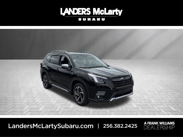 2023 Subaru Forester Touring's photo