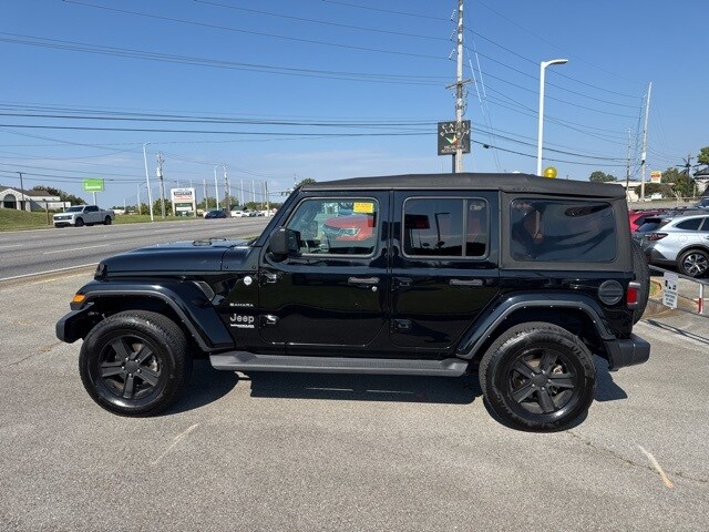 2021 Jeep Wrangler Unlimited Sahara photo 4