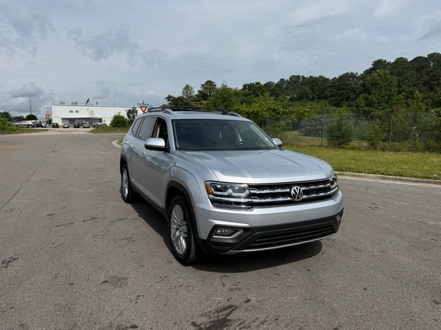 Used 2019 Volkswagen Atlas SEL Premium with VIN 1V2NR2CA8KC559274 for sale in Huntsville, AL