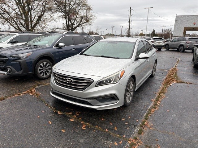 2015 Hyundai Sonata Sport photo 4