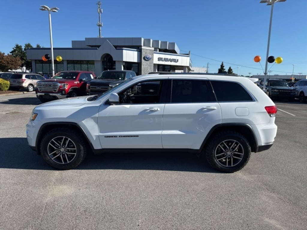 Used 2018 Jeep Grand Cherokee Laredo RWD SUV