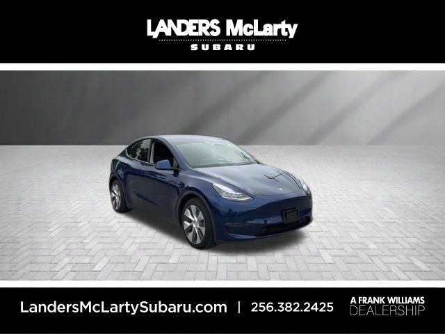 2021 Tesla Model Y Long Range Dual Motor All-Wheel Drive's photo
