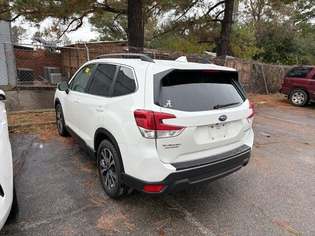 2021 Subaru Forester Limited photo 3