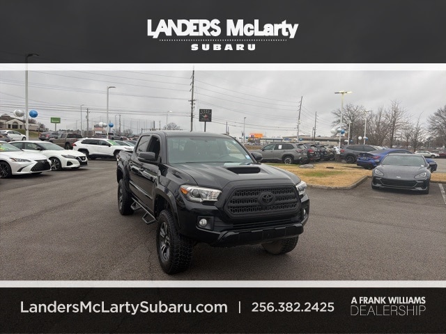 2017 Toyota Tacoma TRD Sport's photo