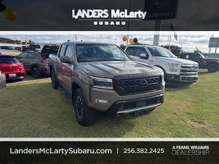 2023 Nissan Frontier PRO-4X Truck Crew Cab