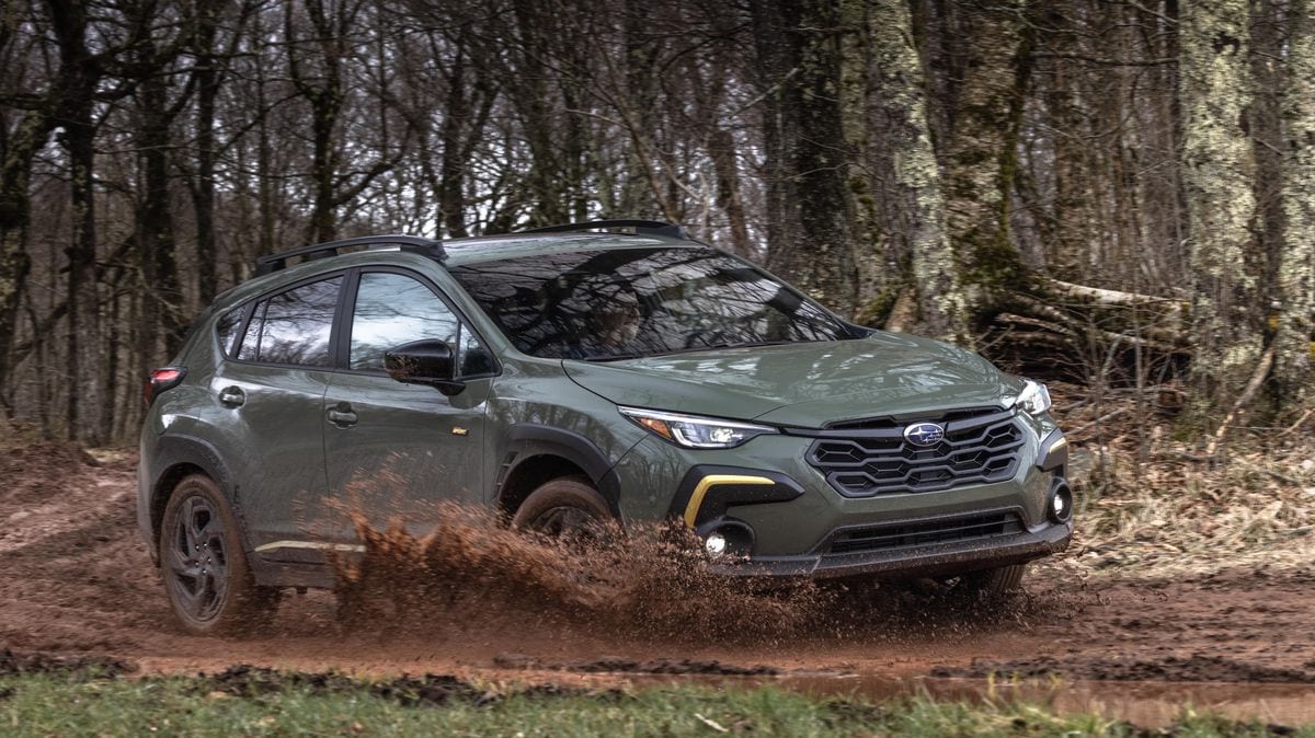 2024-subaru-crosstrek-064-64581e6e65028.jpg