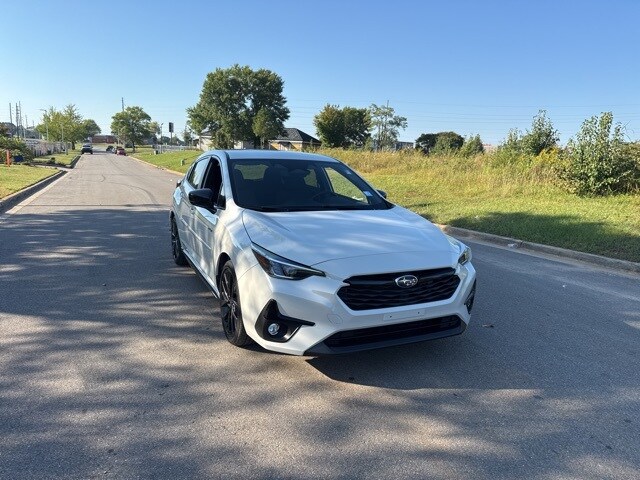 2024 Subaru Impreza RS photo 2