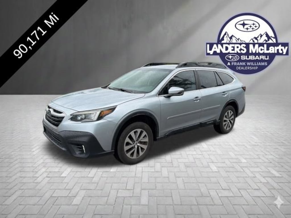 Used 2022 Subaru Outback Premium SUV