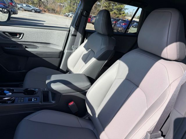 2026 Subaru Outback Limited - Photo 10