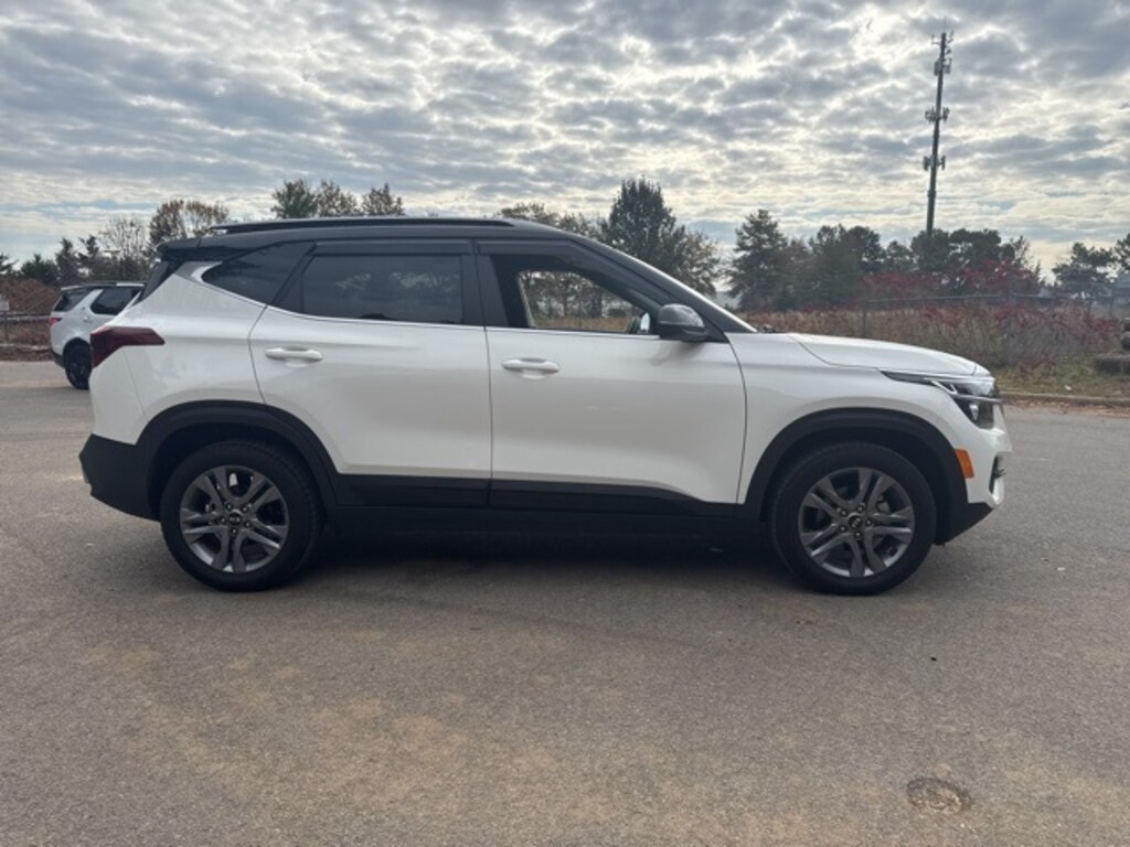 Used 2021 Kia Seltos S SUV