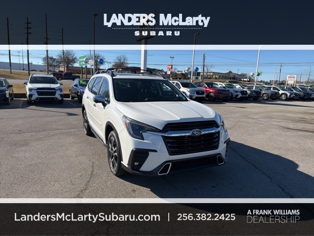 2023 Subaru Ascent Touring's photo