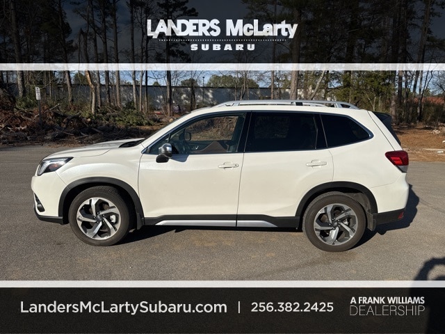 2024 Subaru Forester Touring's photo