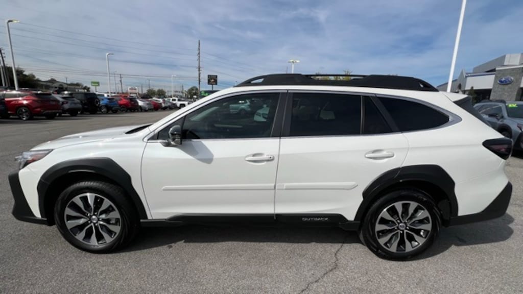 Used 2024 Subaru Outback Limited SUV