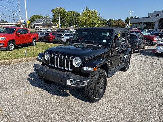 2021 Jeep Wrangler Unlimited Sahara photo 3