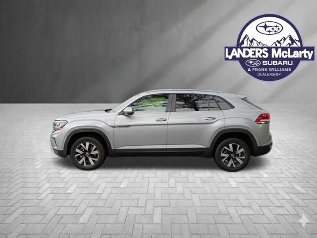 Used 2023 Volkswagen Atlas Cross Sport 2.0T SE SUV