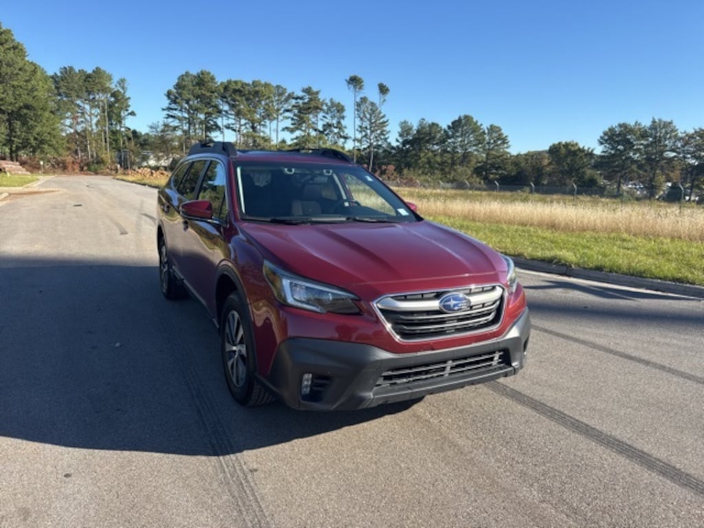 Used 2020 Subaru Outback Premium SUV
