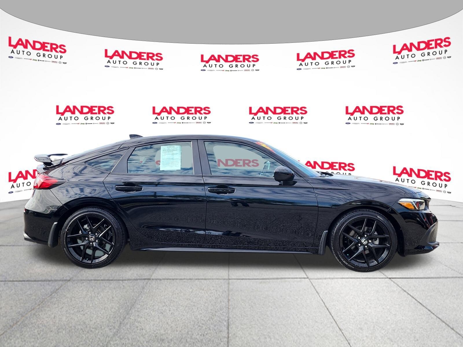 2024 Honda Civic Hatchback Sport photo 2