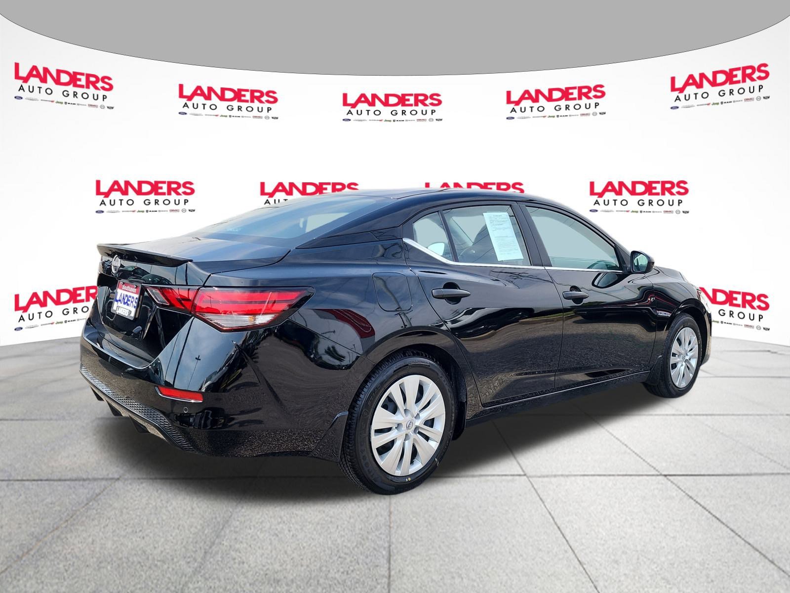 2025 Nissan Sentra S photo 2