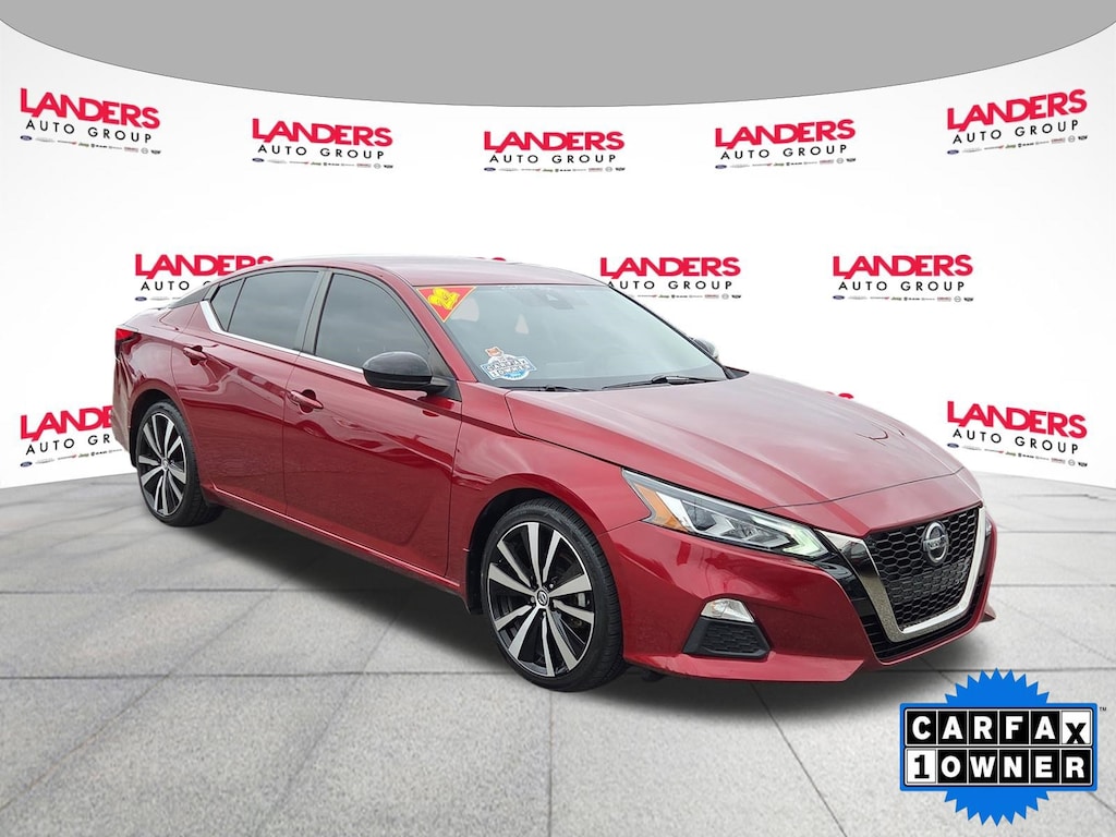Used 2022 Nissan Altima 2.5 SR Sedan