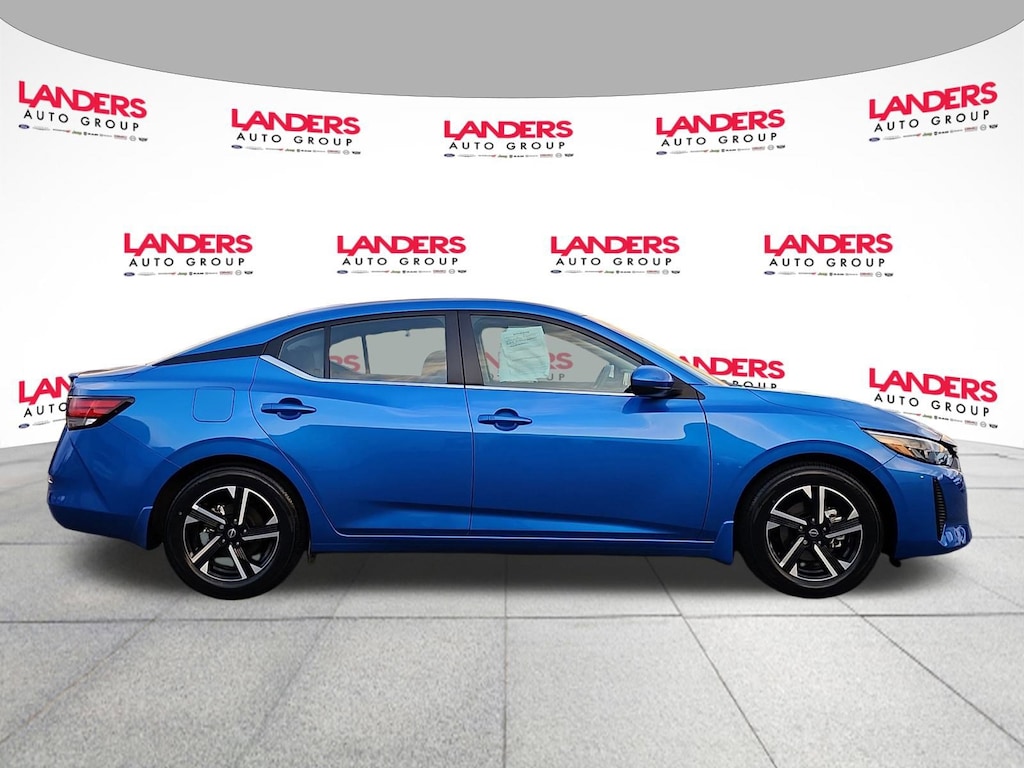 Used 2024 Nissan Sentra SV SV CVT